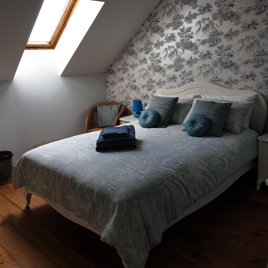 ดิ อัลปากา บีแอนด์บี Bed & Breakfast Chalais  ภายนอก รูปภาพ