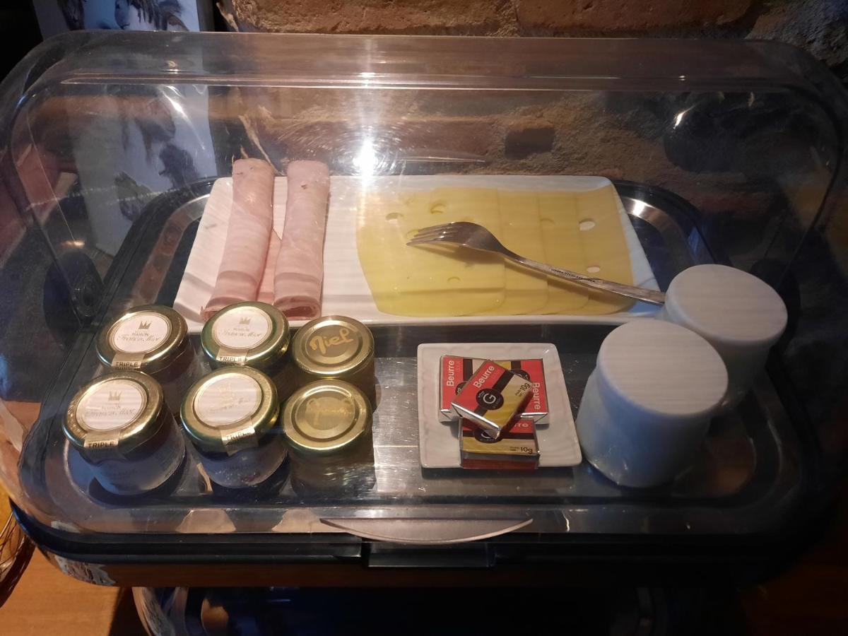 ดิ อัลปากา บีแอนด์บี Bed & Breakfast Chalais  ภายนอก รูปภาพ