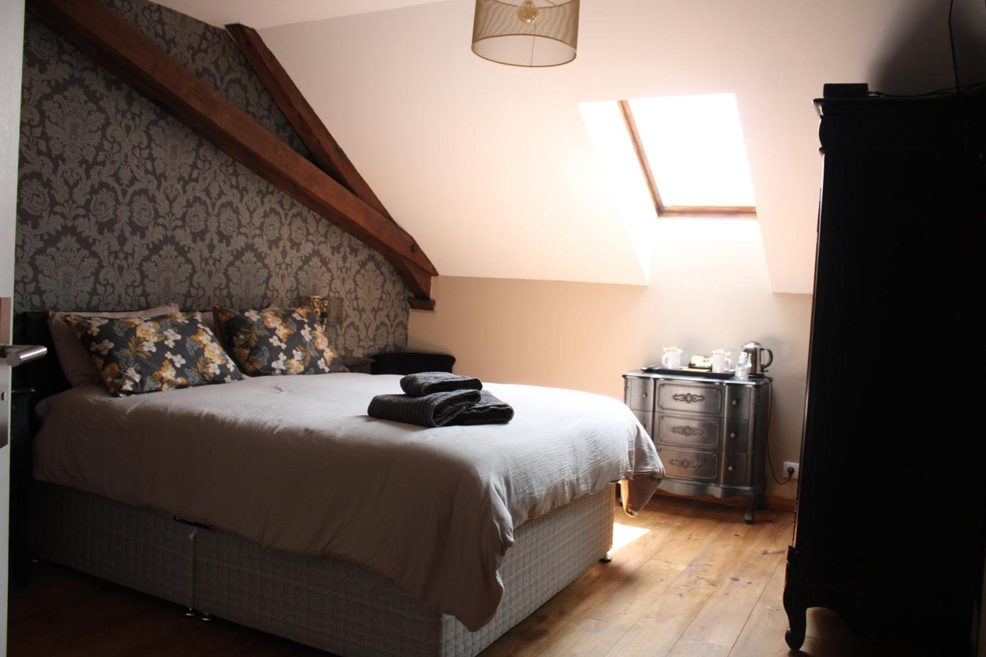 ดิ อัลปากา บีแอนด์บี Bed & Breakfast Chalais  ภายนอก รูปภาพ