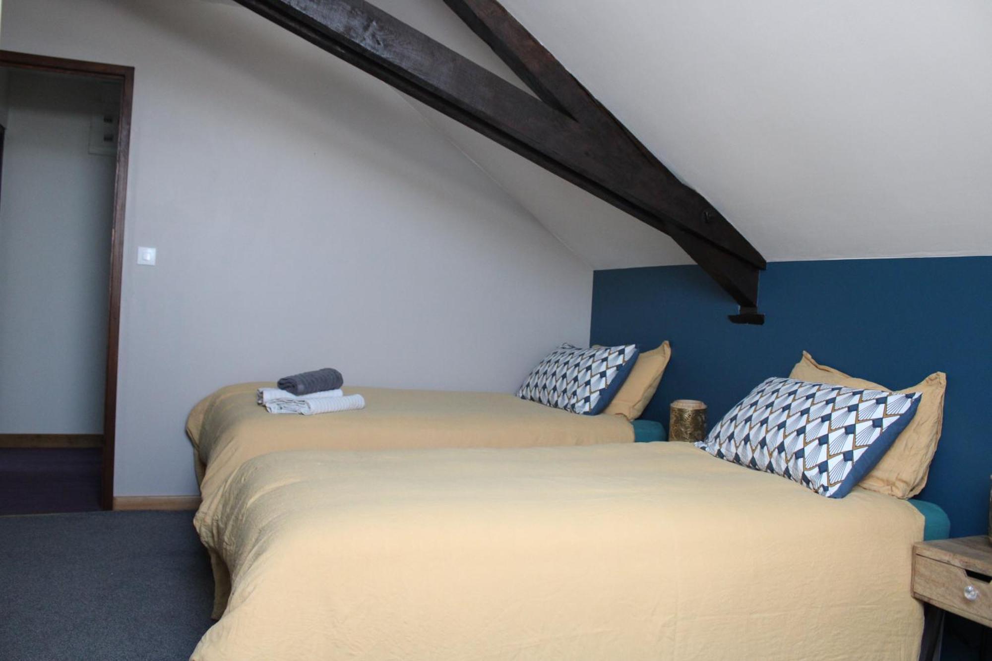 ดิ อัลปากา บีแอนด์บี Bed & Breakfast Chalais  ภายนอก รูปภาพ
